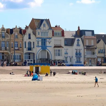 Apt 6 Pers. Duplex Vue Mer Avec Charme De L'Ancien Bray-Dunes Exterior photo